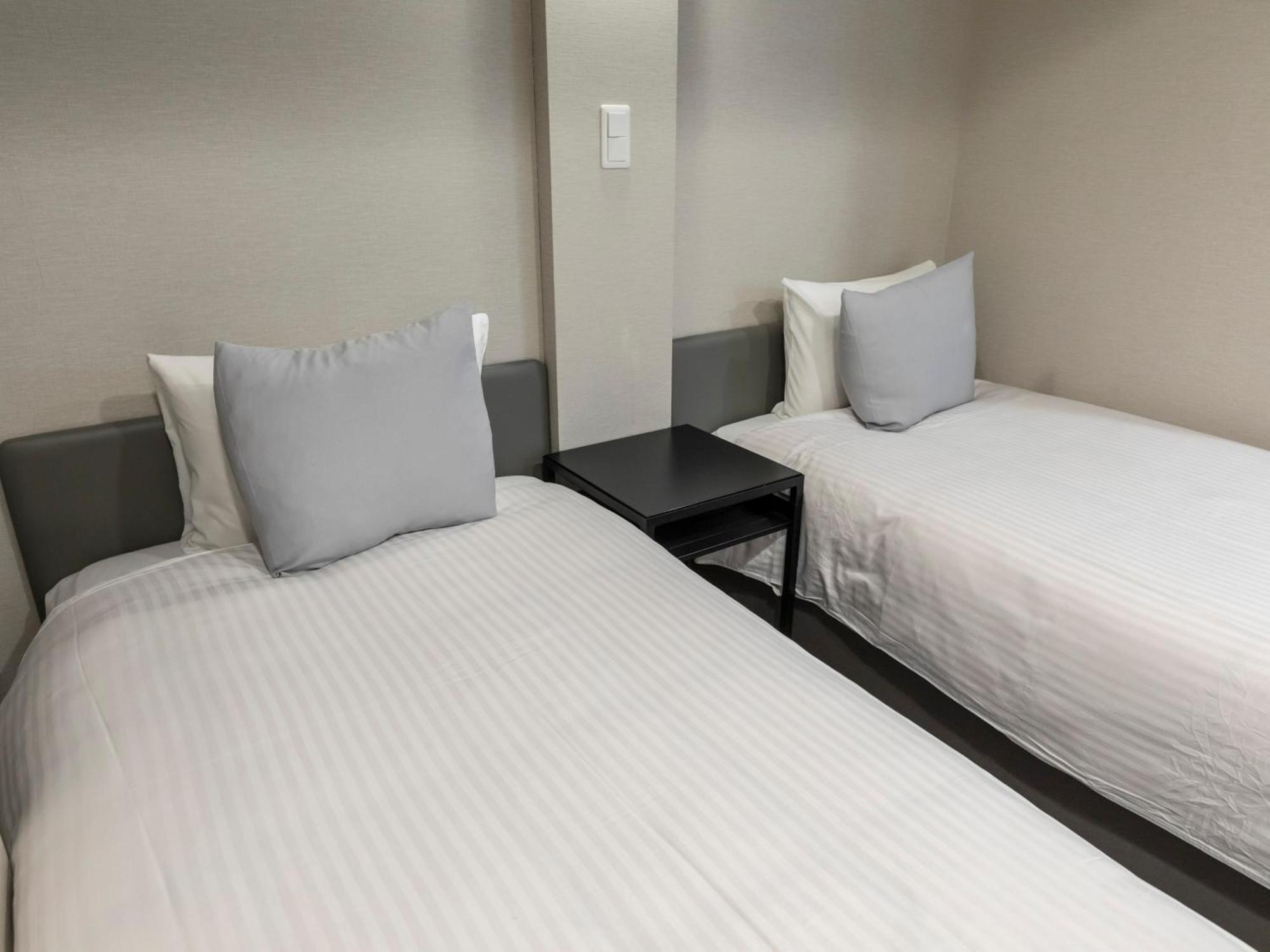 Tabist Unihotel Midosuji Hommachi Ōsaka Extérieur photo
